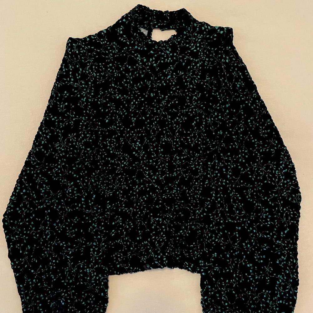 Mock neck Long sleeves Top